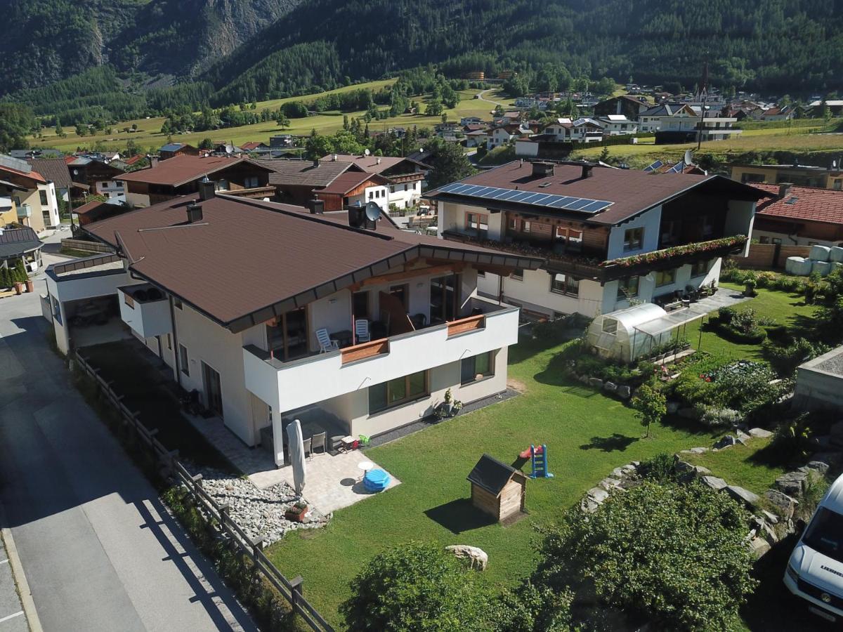 Appartement Bergkristall Umhausen Exterior photo